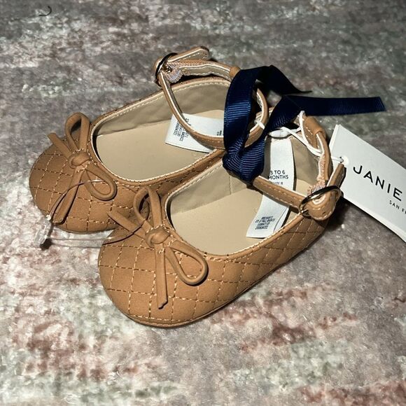 NWT JANIE & JACK BABY SHOES 3/6M - Picture 2 of 11